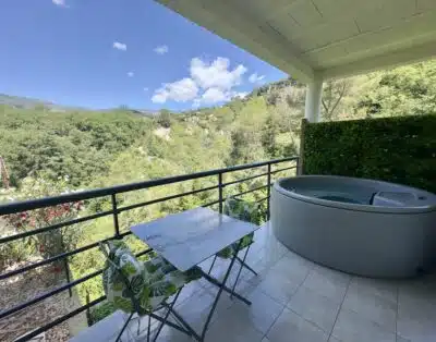 Jungle Jacuzzi